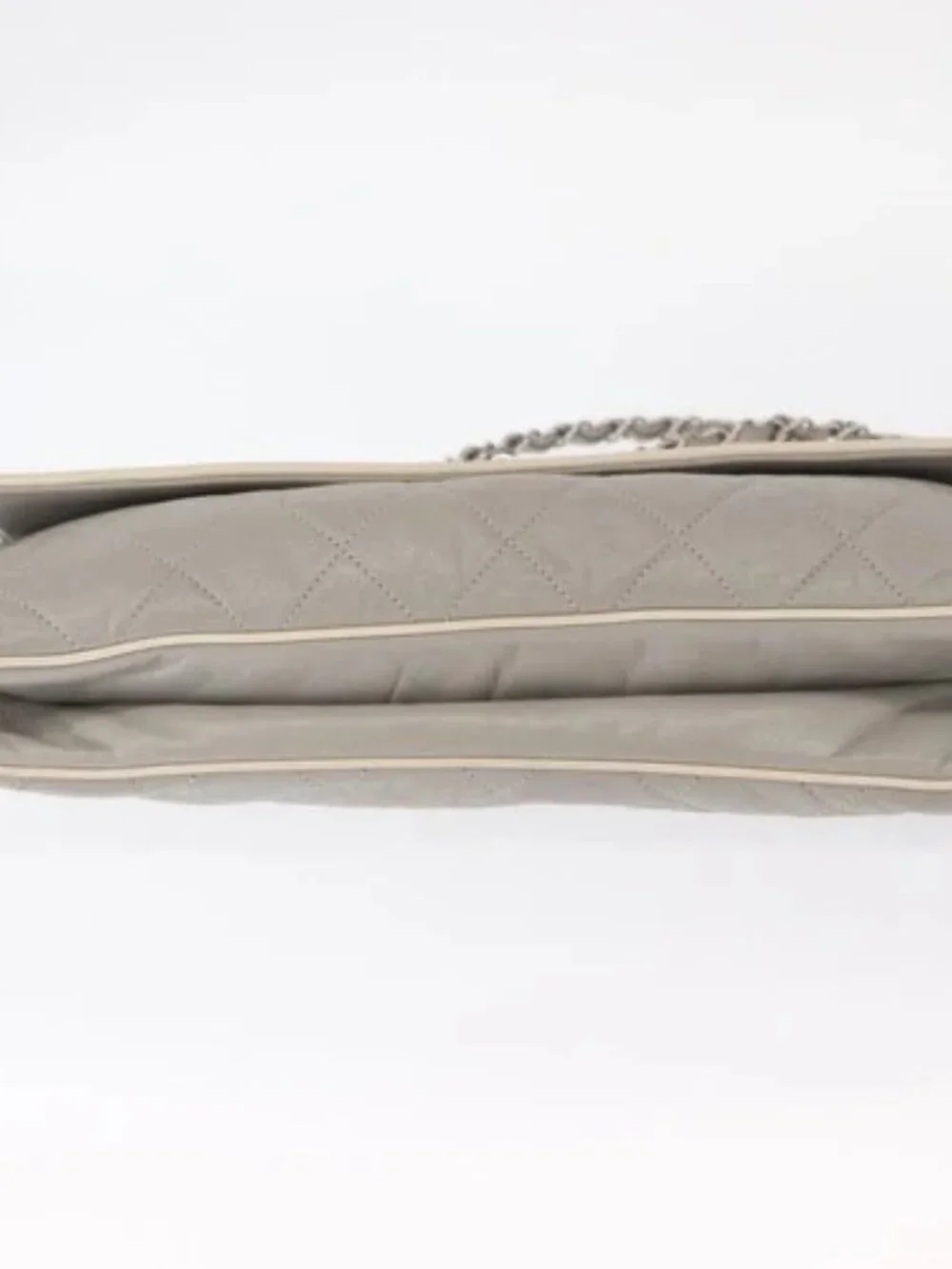CHANEL brand	chanel color	gray